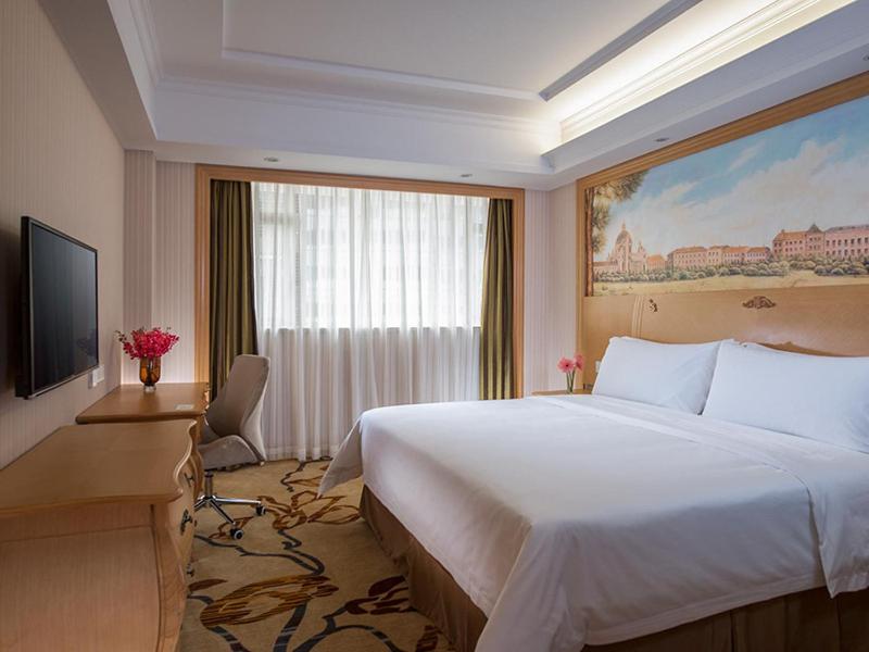 Vienna International Hotel Guangzhou Xintang Jean Fangzhicheng, Guangzhou, China