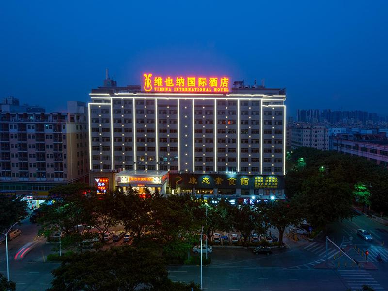 Vienna International Hotel (Shenzhen Fuyong Convention and Exhibition Center), Fenghuangwei, China