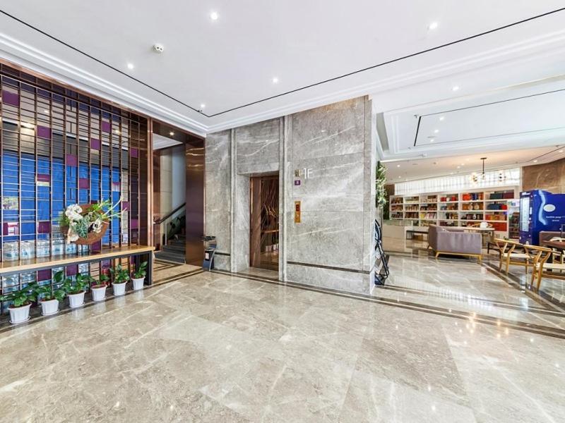 GreenTree Eastern Hotel Fujian Xiamen Railway Station Mingfa Plaza, Xiamen, China