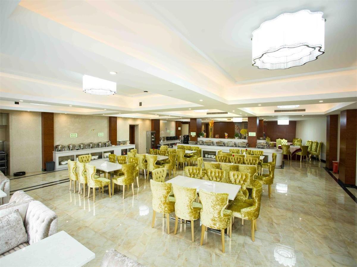 Vienna International Hotel Shanghai Malu Station, China