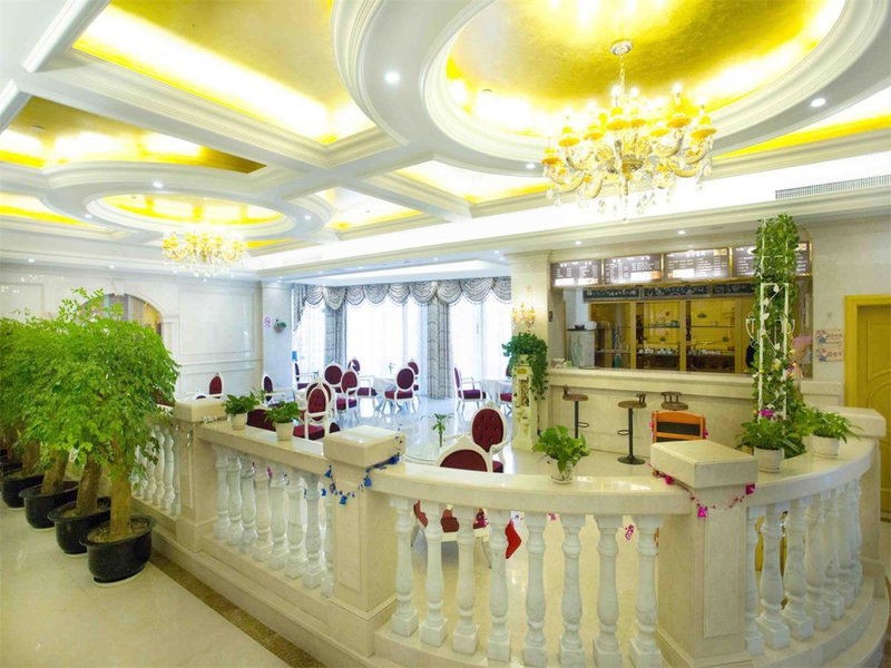 Vienna International Hotel Shanghai Malu Station, Jiading, China