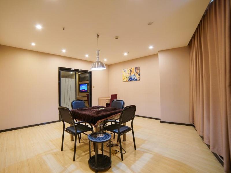 GreenTree Alliance Kunming Beijing Road Linyuqiao Subway Station Hotel, China