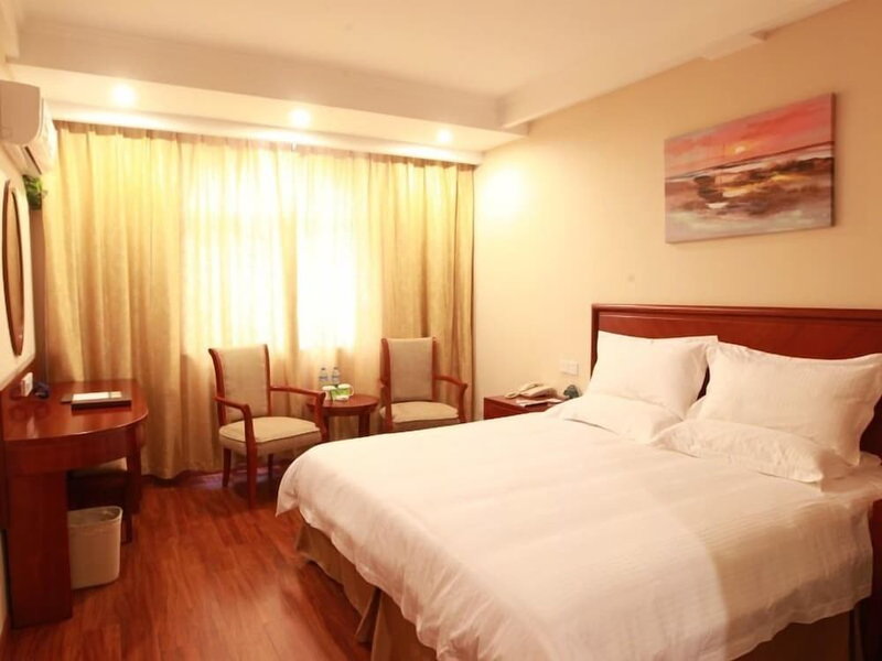 GreenTree Inn HeFei South High-Speed Railway Station BaoHe Avenue Baohe District Government Hotel, Hefei, China