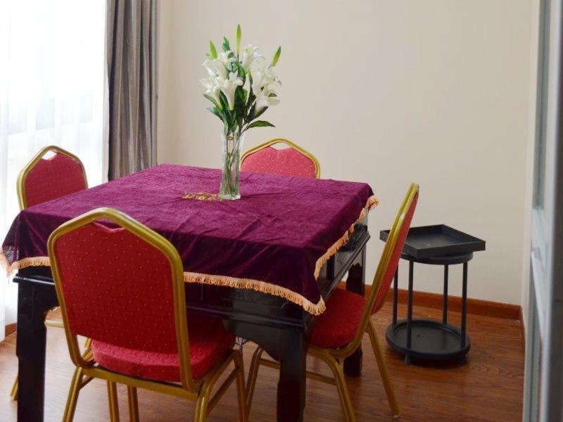 GreenTree Inn JiangSu NanTong BaiDian Town XiuShuiYuan Express Hotel, Hai'an, China