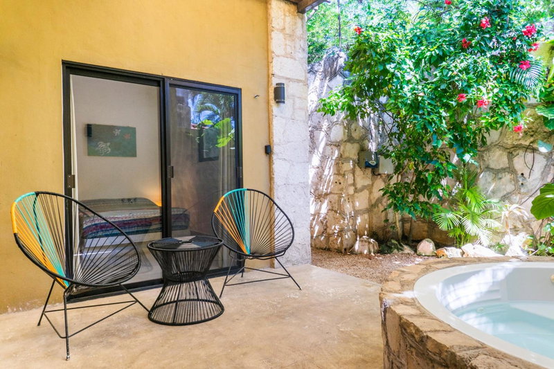 Stay in the Heart of Tulum - best location in Town, Tulum, Mexico