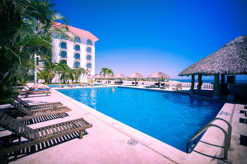 Hotel Caracol Plaza, Puerto Escondido, Mexico