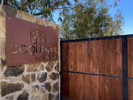 Coquenas del Valle, Valle de Guadalupe, Mexico