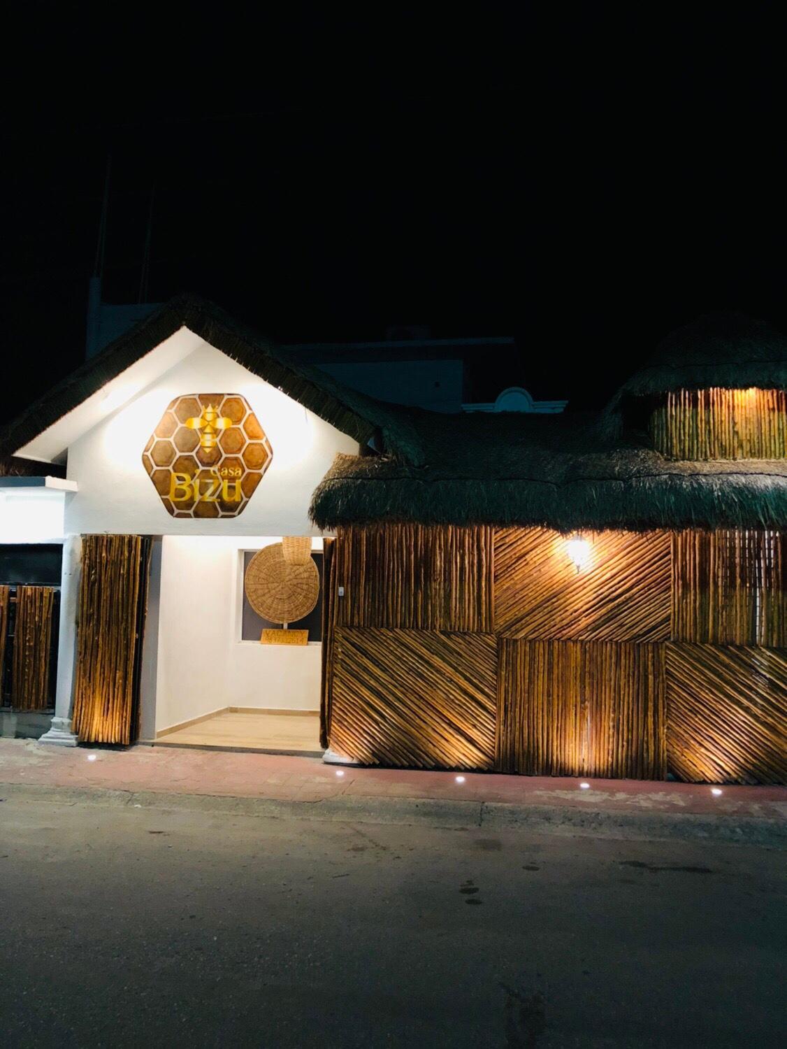 Casa Bizu, Mexico