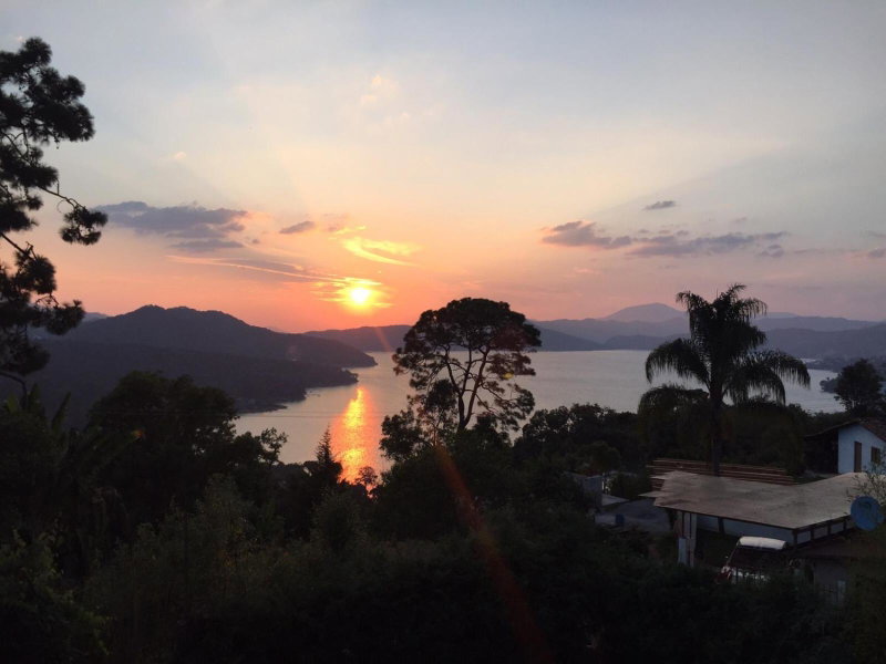 Cabañas Tr'eje, Valle de Bravo, Mexico