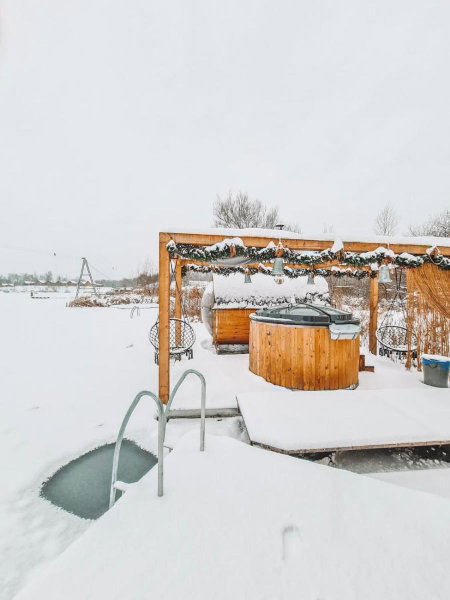 Costa del Kryspi Całoroczne Domy na Wodzie, Cholerzyn, Poland