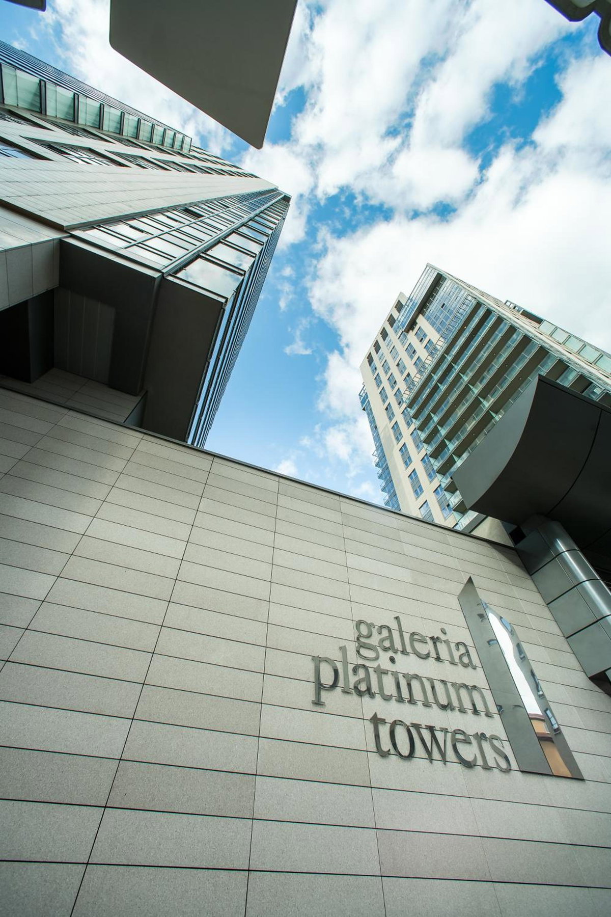 Platinum Towers E-Apartments, Poland
