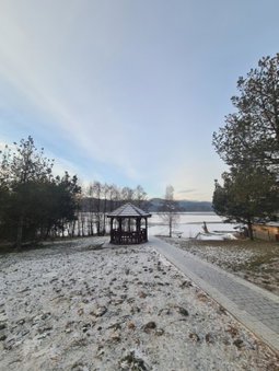 Apartament Lake View z sauną i widokiem na jezioro, Kluszkowce, Poland