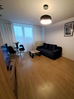 Kawalerka 28m Salon Z Kuchnią Centrum Nowy Sącz, Nowy Sącz, Poland