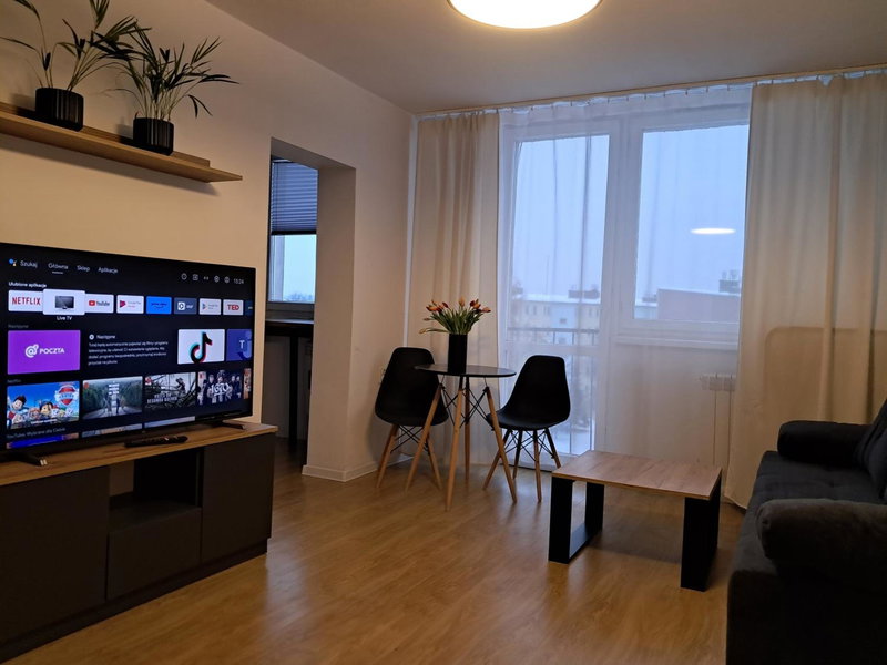Kawalerka 28m Salon Z Kuchnią Centrum Nowy Sącz, Nowy Sącz, Poland