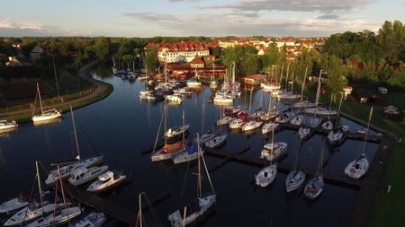 Prywatne apartamenty z widokiem na Port lub Zamek Krzyżacki, Węgorzewo, Poland