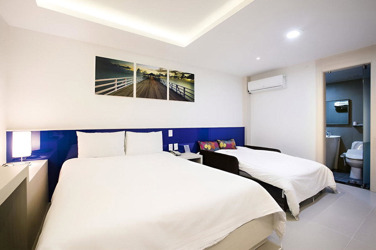 Suwon Hotel Pacific 37, South Korea