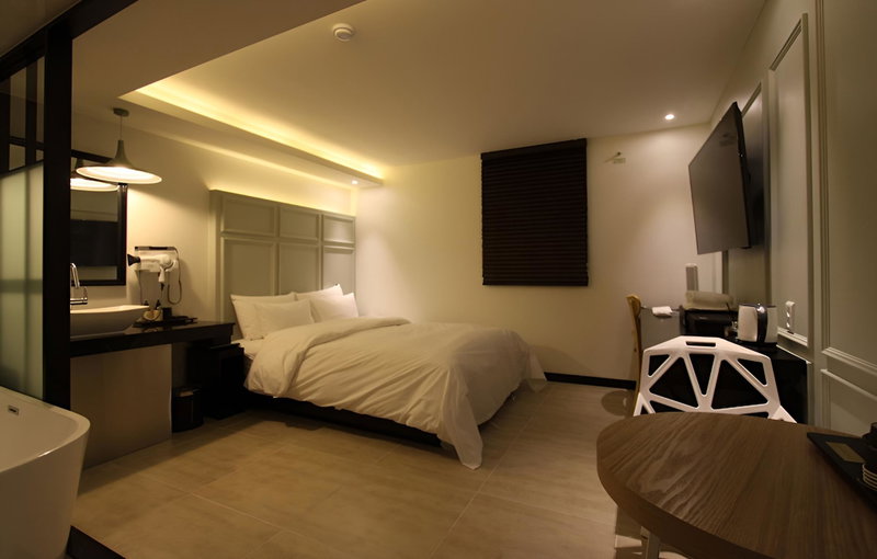 Yeoksam Premier Hotel XYM, Seoul, South Korea