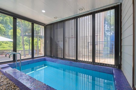 Gapyeong Pool Villa Palace, Gapyeong, South Korea