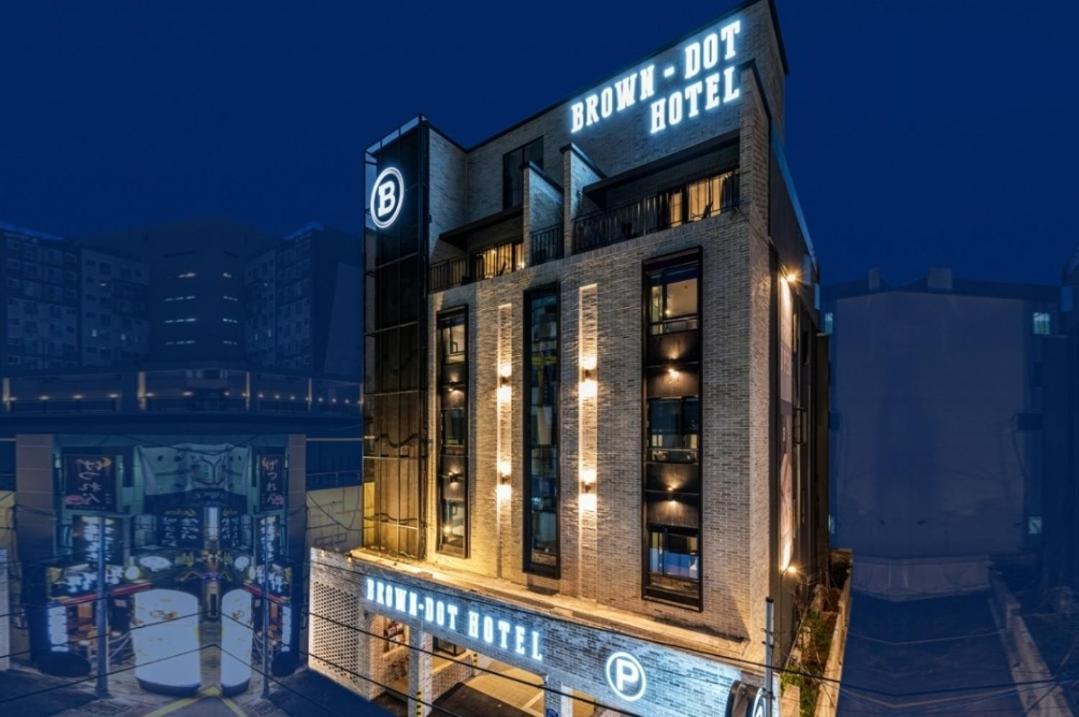 Brown-Dot Hotel Gwangalli beach, South Korea