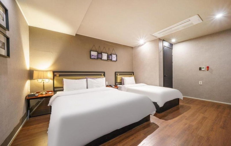 Brown-Dot Hotel Gwangalli beach, Busan, South Korea