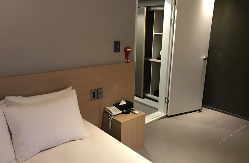 Happy Day Hotel, Bataypora, South Korea