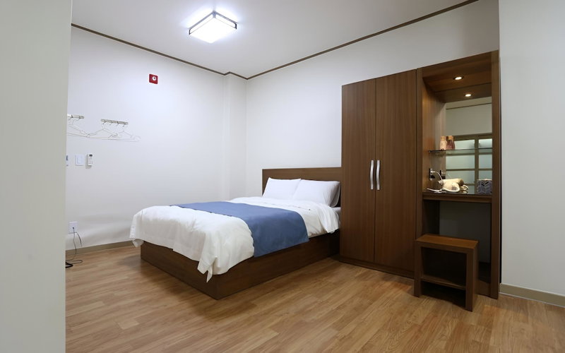 Hyundae Motel, Gangneung, South Korea