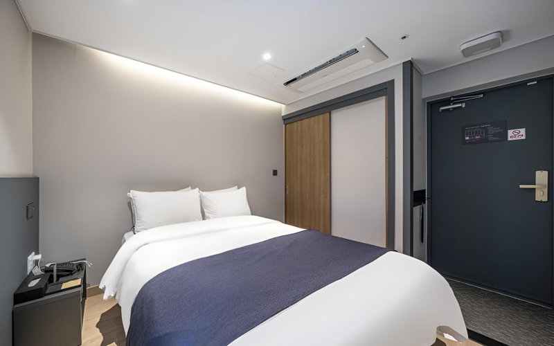 R&B Business Hotel, Yeosu, South Korea