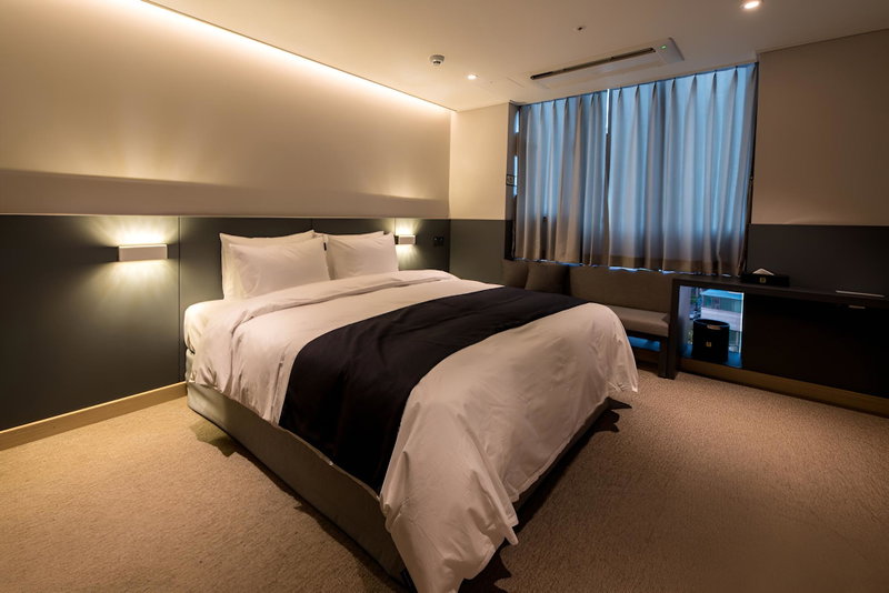 R&B Business Hotel, Yeosu, South Korea