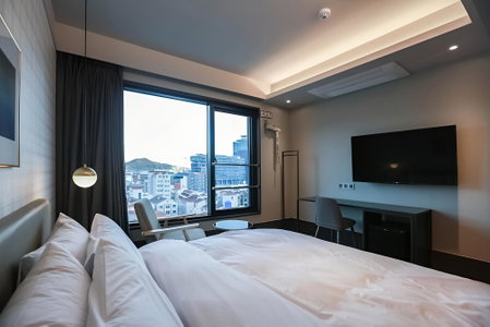 Brown Dot Hotel Geoje, Geoje, South Korea