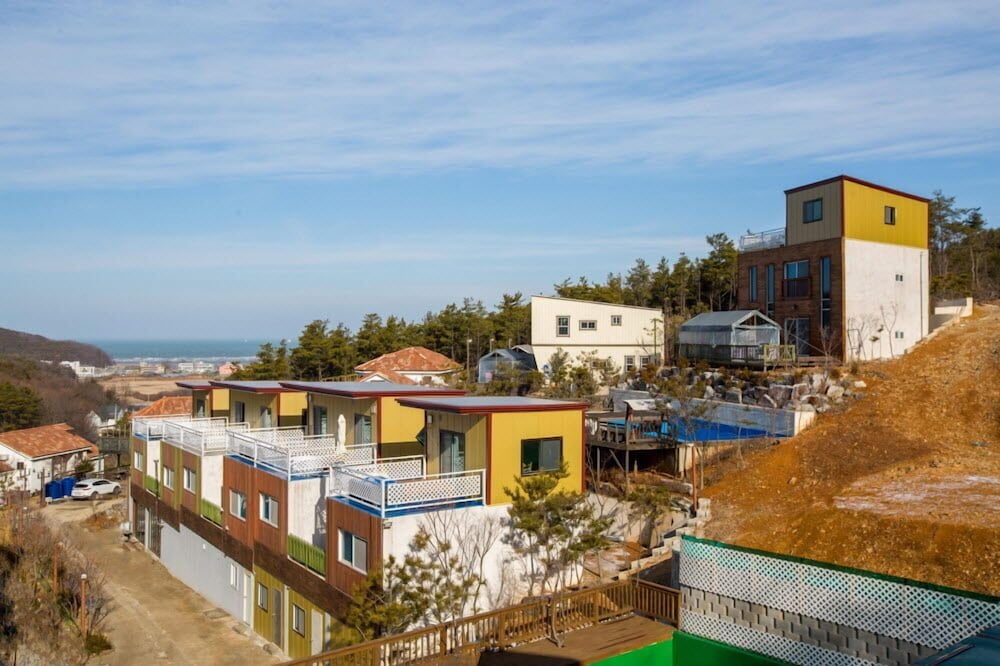 Sunrise Pension, South Korea