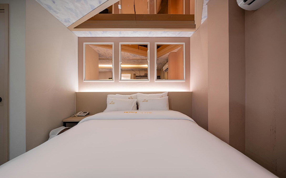 Hotel · Jamsil Louize, Seoul