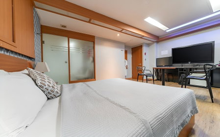 Oryu Bon Motel, Seoul, South Korea