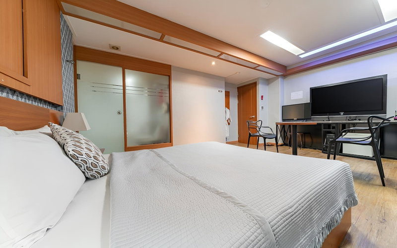 Oryu Bon Motel, Seoul, South Korea