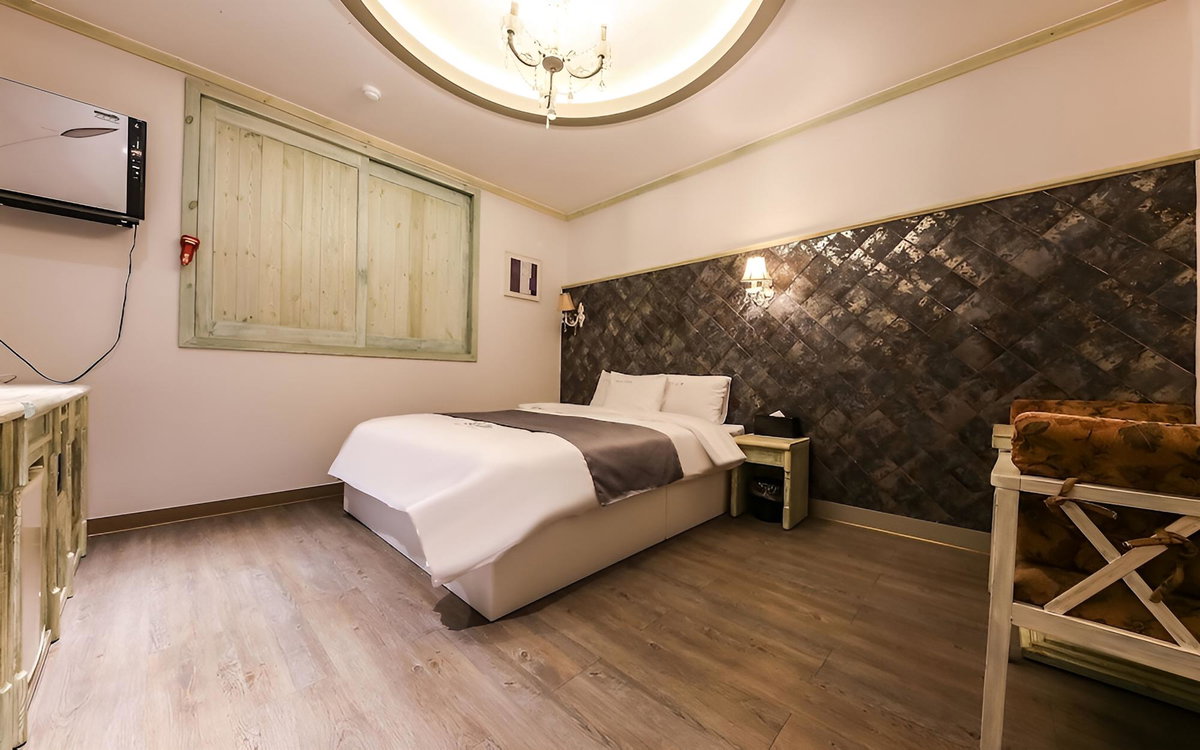 Hotel · Gyeryong Hotel Venus, Gyeryong