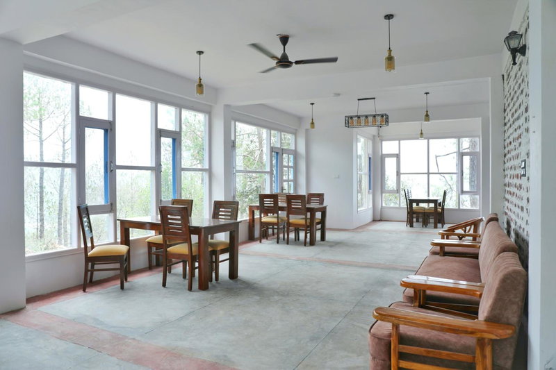 Rainbow Resorts, Solan, India