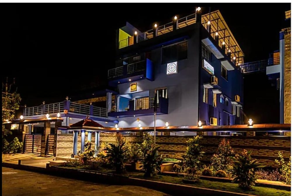 Hotel · Panism Lifestyle, Vanur
