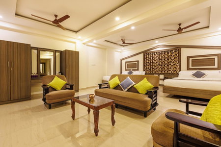 Hotel Comfort Park - Opposite Sri Ramachandra Medical College Porur, Chennai, India