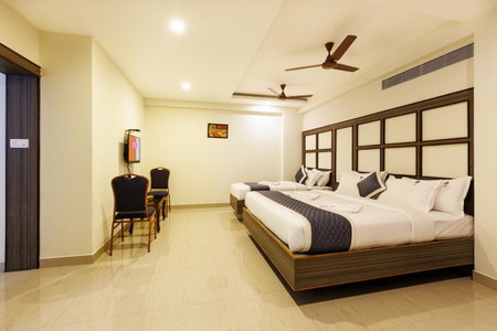 Hotel Comfort Park - Opposite Sri Ramachandra Medical College Porur, Chennai, India