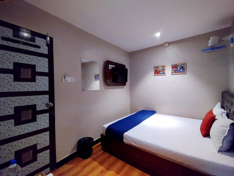 Hotel Aspen - Nr Mumbai Airport, Mumbai, India