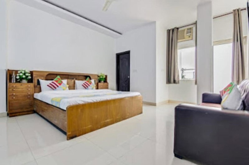 Hotel the Lazeez, New Delhi, India