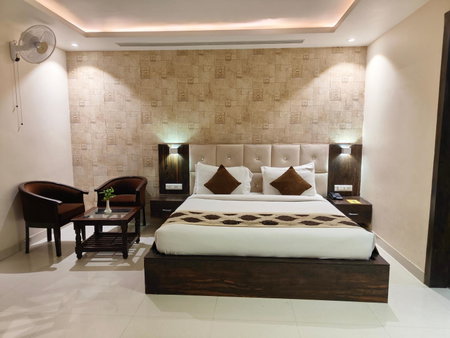 Pinnacle by Click Hotels, Lucknow, Lucknow, India