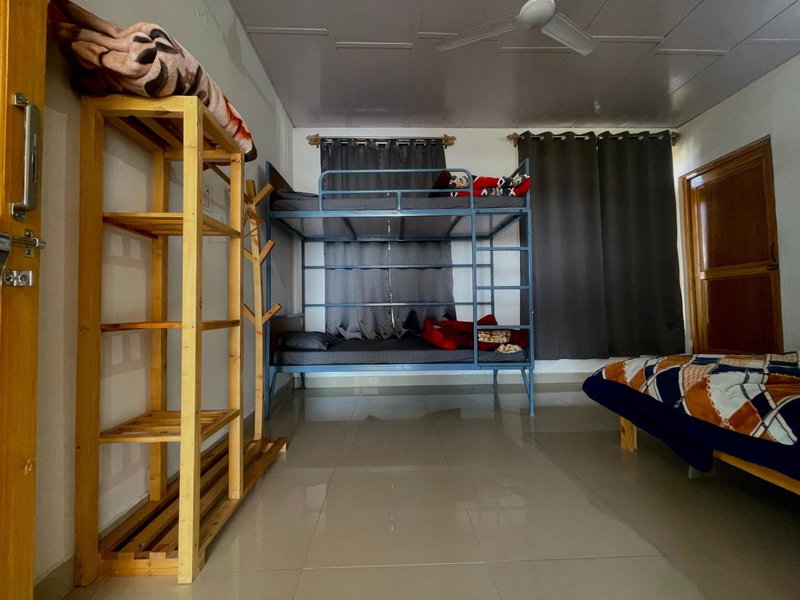 Bir Nest Hostel, Bīr, India