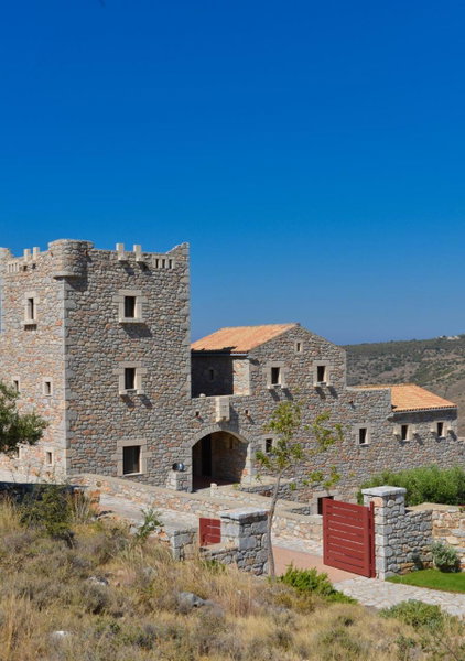 Focalion Castle Luxury Suites, Pirgos Dhirou, Greece