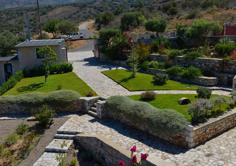 Focalion Castle Luxury Suites, Pirgos Dhirou, Greece