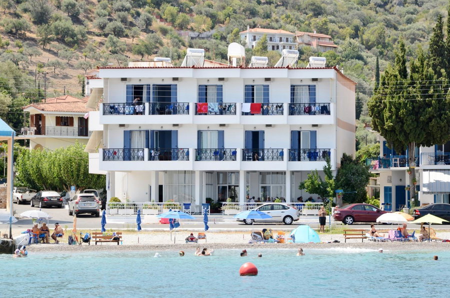 Hotel Blue Sea, Tiros, Greece