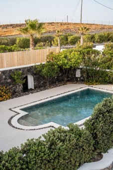 Amor Hideaway Villas by Mr and Mrs White, Fira, Greece