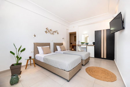 Kalisperis Hotel, Mesariá, Greece