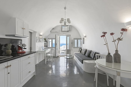 Helianthus Suites, Santorini, Greece
