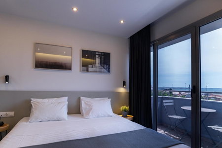 White Luxury, Thessaloniki, Greece