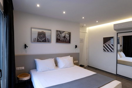 White Luxury, Thessaloniki, Greece